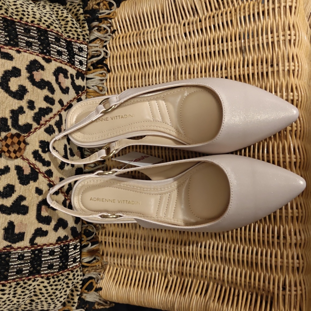 Adrienne Vittadini Firenze Slingback Pumps